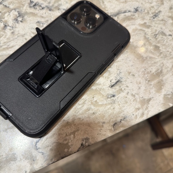 I phone13 pro max 1024 GB - Picture 3 of 10